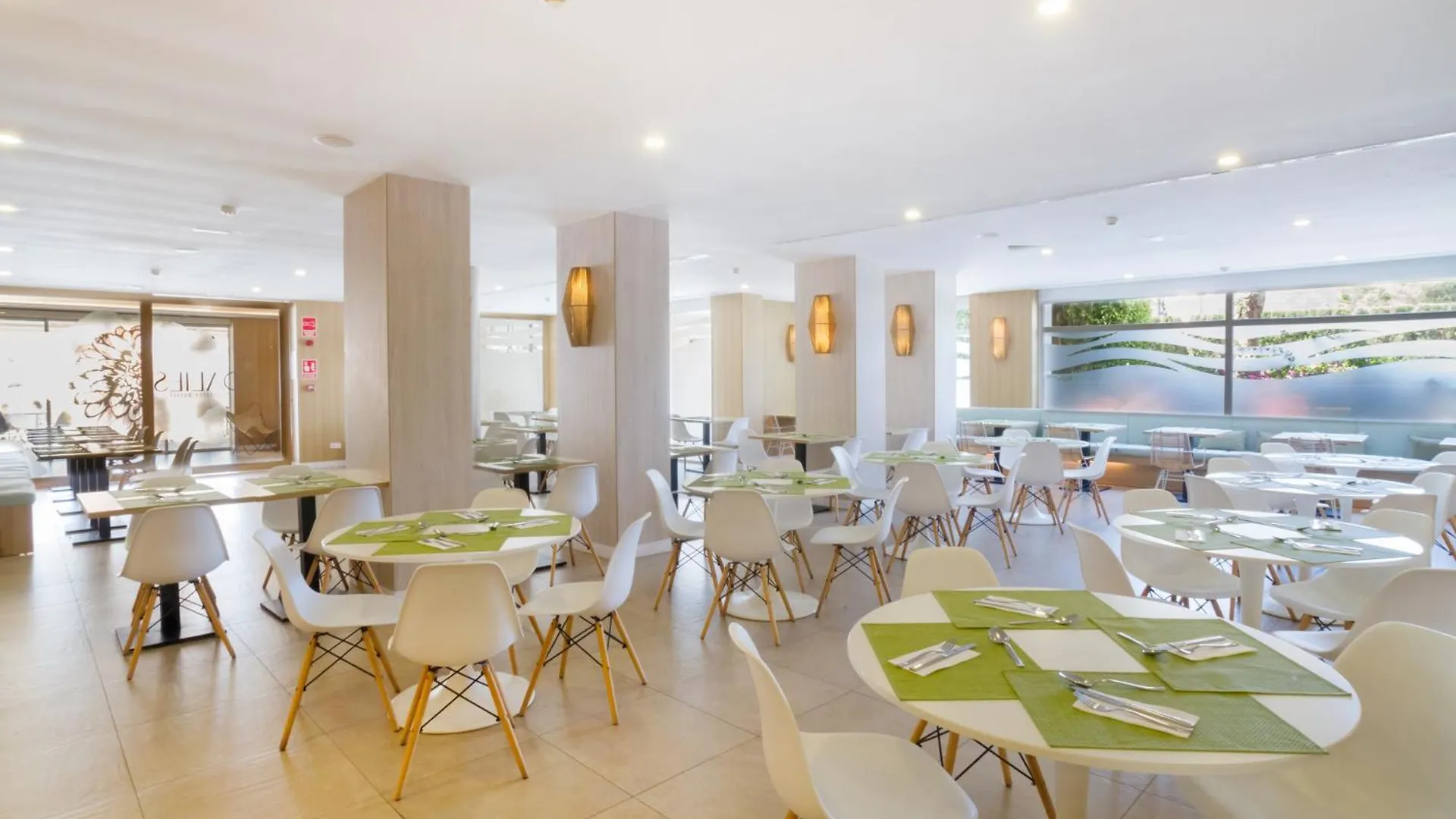 萨科马 Ibersol Siurell酒店 4*,